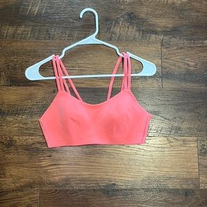 Lululemon like a cloud bra